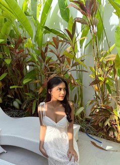 Felicia very good service - escort in Bali Photo 17 of 17
