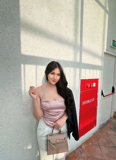 Feliciaa - puta in Jakarta Photo 4 of 9