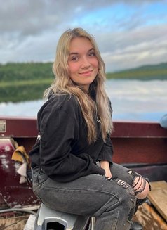 Felicity - escort in Kentville Photo 1 of 1