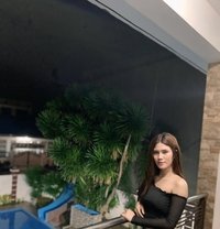 Felicity - escort in Manila