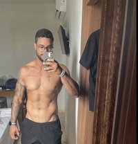 Felipe Malheiros - Acompañantes masculino in London