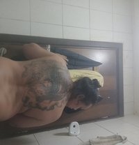 Felix Besina Abulencia - Acompañantes masculino in Dubai