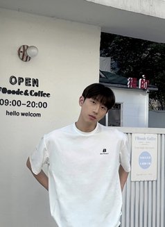 Felix - Acompañantes masculino in Bangkok Photo 2 of 13