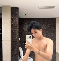 Felix - Male escort in Bali