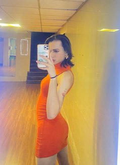 Fem Xl - Transsexual escort in Gurgaon Photo 1 of 11