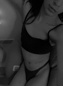 Fem Xl - Transsexual escort in Gurgaon Photo 11 of 11