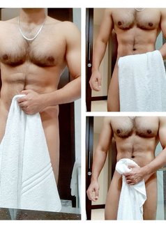 Female/couple's/3some/groups Service - Acompañantes masculino in Dubai Photo 1 of 4