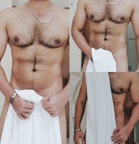 Female/couples/3some/groups Service - Acompañantes masculino in Dubai