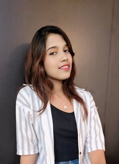 Female Escorts in Bangalore Pay Cash - escort in Bangalore Photo 2 of 6