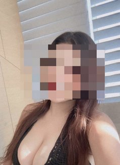 Hottie Naughty bae Mumbai - puta in Mumbai Photo 15 of 19