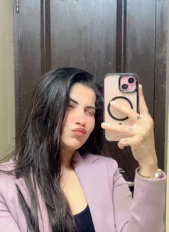 Female Escorts in Udaipur - escort in Udaipur Photo 2 of 5