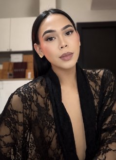 FEMBOY AZALEA (THE BEST OF BOTH WORLDS) - Transsexual escort in Dubai Photo 4 of 6