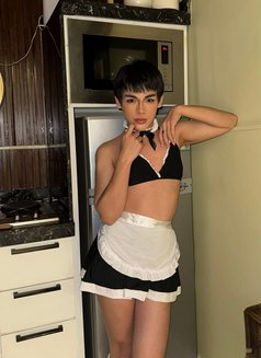 Femboy both - Transsexual escort in Riyadh Photo 6 of 13