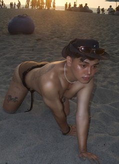 Femboy Mnl - Male escort in Manila Photo 4 of 9