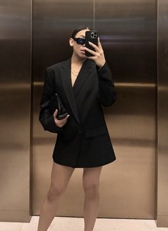 (ALL NATURAL) FEMBOY PRIMA - Acompañantes transexual in Dubai Photo 1 of 7