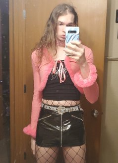Femboy Zoey - Acompañantes transexual in Tokyo Photo 10 of 12