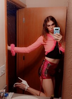 Femboy Zoey - Acompañantes transexual in Tokyo Photo 11 of 12