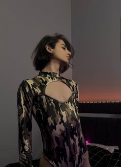 Femboygayturk - Male escort in İstanbul Photo 1 of 5