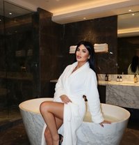 Feminine - Transsexual escort in Jeddah