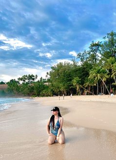 FEMININE CLASSY CURVY,🇵🇭BIGSOFTBODY - Transsexual escort in Dubai Photo 22 of 27
