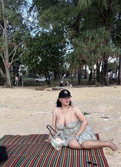 FEMININE CLASSY CURVY,🇵🇭BIGSOFTBODY - Transsexual escort in Dubai Photo 26 of 27