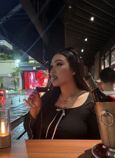 Feminine ladyboy - Acompañantes transexual in Riyadh Photo 4 of 16