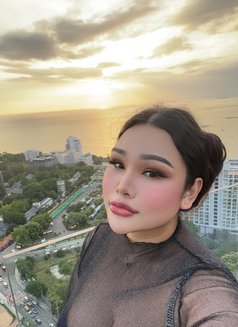 Feminine ladyboy - Acompañantes transexual in Riyadh Photo 6 of 16
