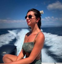 Femme Fontaine - escort in Lyon