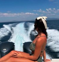 Femme Fontaine - escort in Lyon
