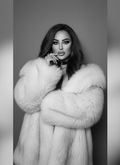 Fendi - escort in Jeddah Photo 1 of 13