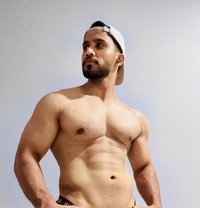 Ferdi - Male adult performer in Dubai