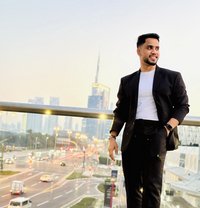 Ferdi - Male adult performer in Dubai