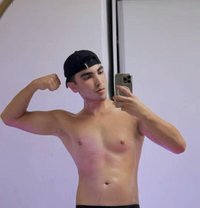 Ferid - Male escort in İstanbul
