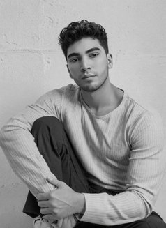 🇺🇿 Ferid 🇷🇺 - Male escort in İstanbul Photo 13 of 16