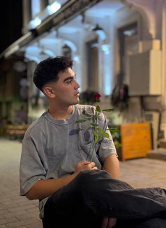 Ferid - Acompañantes masculino in İstanbul Photo 2 of 6