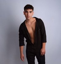 🇦🇿 Ferid 🇷🇺 - Male escort in İstanbul