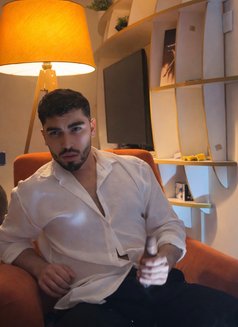 €Ferid🇦🇿XXL🇦🇿Top€ - Male escort in İstanbul Photo 13 of 16