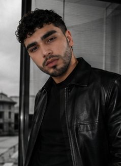 €Ferid🇦🇿XXL🇦🇿Top€ - Male escort in İstanbul Photo 18 of 22