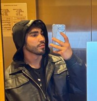 Feridan - Male escort in İstanbul
