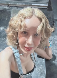 Fern - puta in Chiang Mai Photo 4 of 10