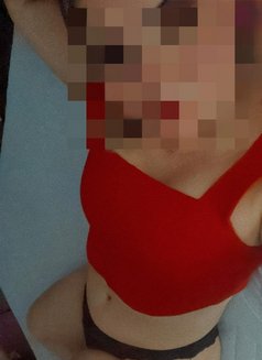 Fernanda - escort in Almada Photo 6 of 14