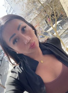 Fernanda - Transsexual escort in Paris Photo 17 of 19