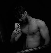 Feroz - Male escort in Dubai