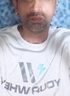 Feroz - Male escort in Mumbai Photo 1 of 1