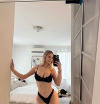 Ferrane - escort in Amsterdam