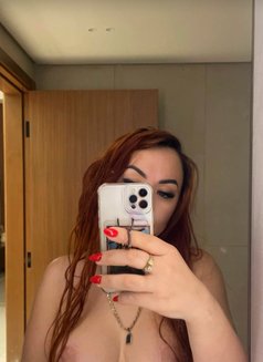 Ferrari - puta in Dubai Photo 8 of 10