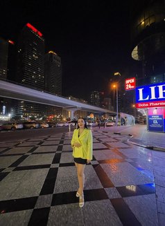 Ferrari Full Best Service - escort in Dubai Photo 21 of 22