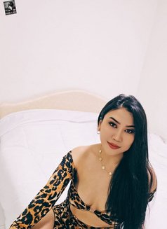 Feruze - escort in Muscat Photo 2 of 10