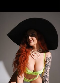 Fetish DUO - Dominadora in Belgrade Photo 9 of 10