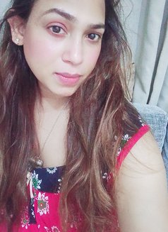 Kanika big activ dick - Transsexual escort in Mumbai Photo 23 of 28